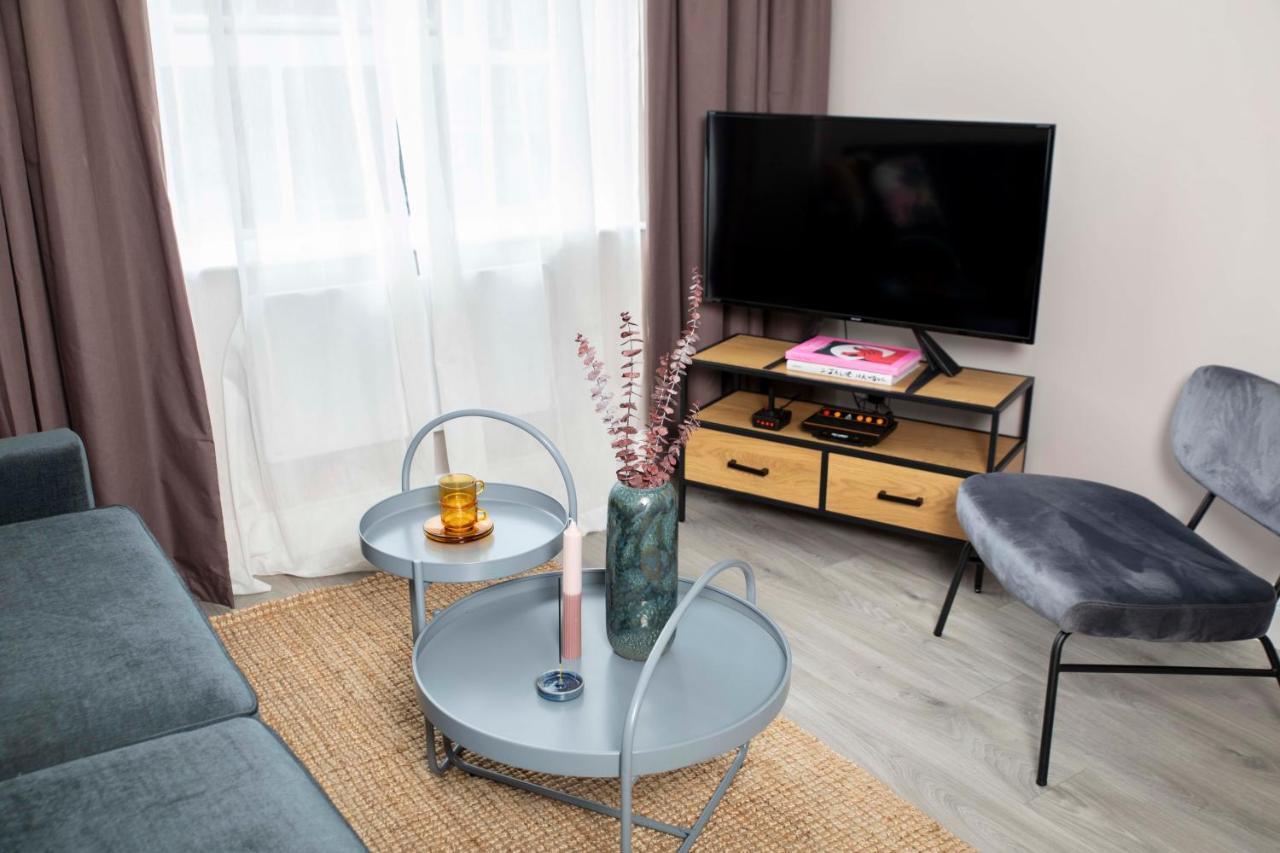 Bob W Commercial House Апартаменты *